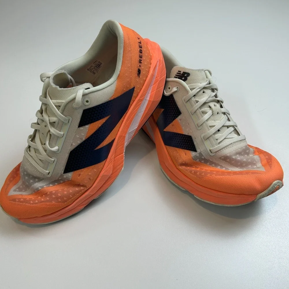 New Balance FuelCell Rebel v4 Mens 11 Wide 2E Orange White Running Shoes MFCXCO4